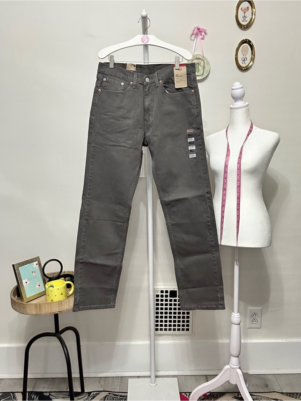 NWT Levi’s Men's Straight-Leg Gray Jeans - 505 Style 32x32
